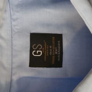 Short sleeve dress shirt